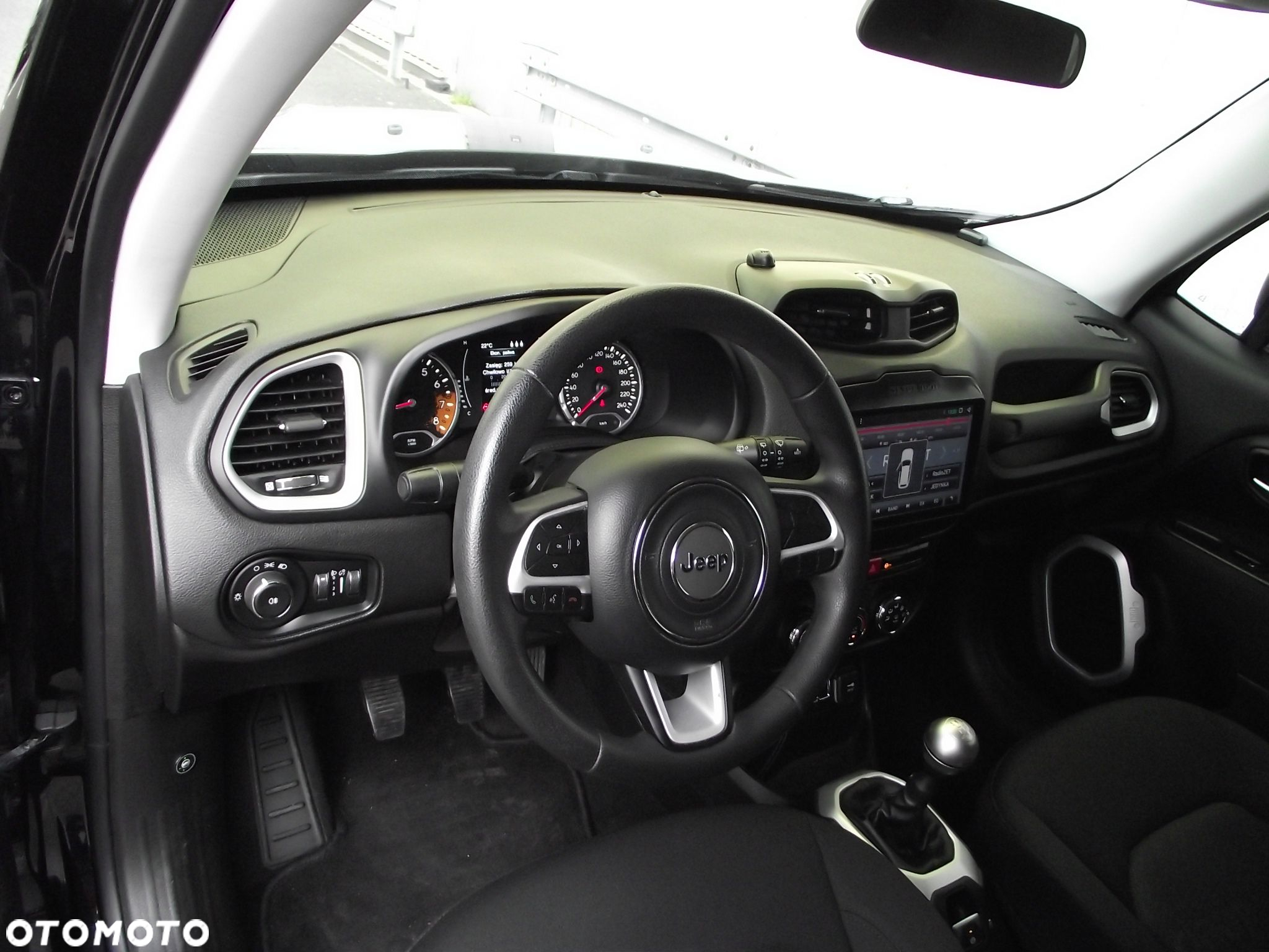 Jeep Renegade 1.6 E-TorQ Sport FWD - 16