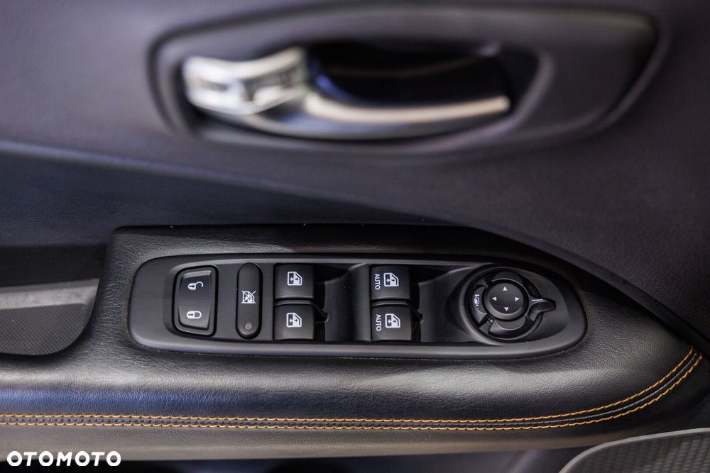 Jeep Compass 1.4 TMair Sport FWD S&S - 21