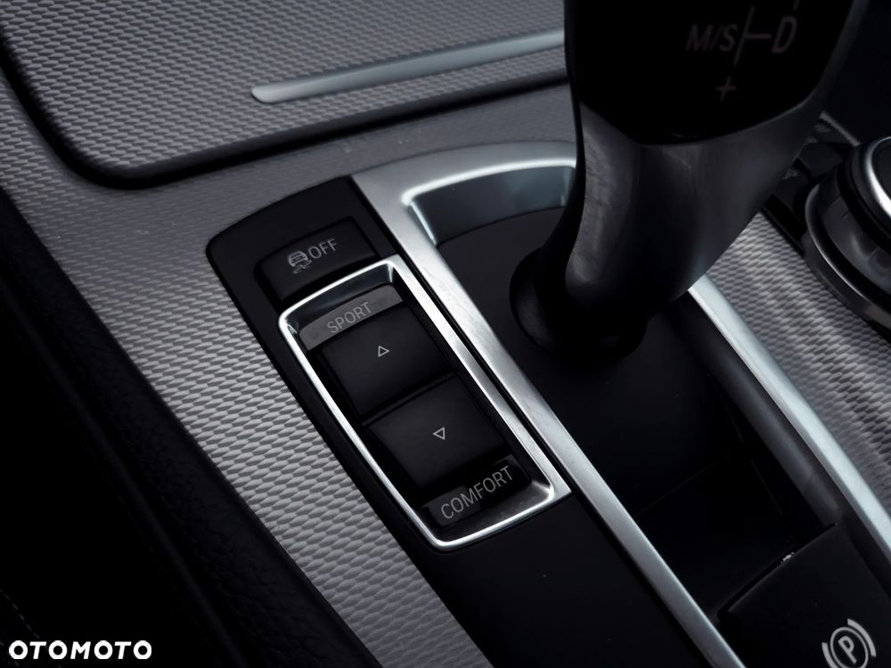 BMW Seria 5 520d Efficient Dynamics M Sport sport - 20