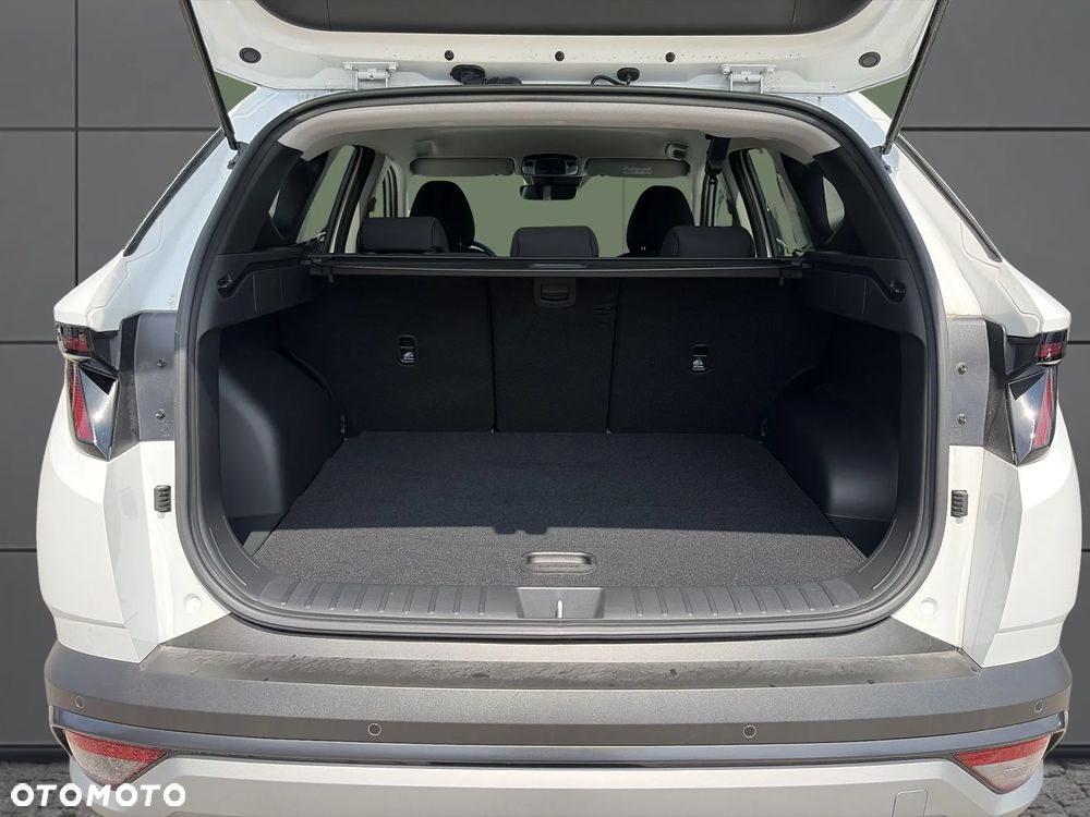 Hyundai Tucson 1.6 T-GDi Smart 2WD - 28
