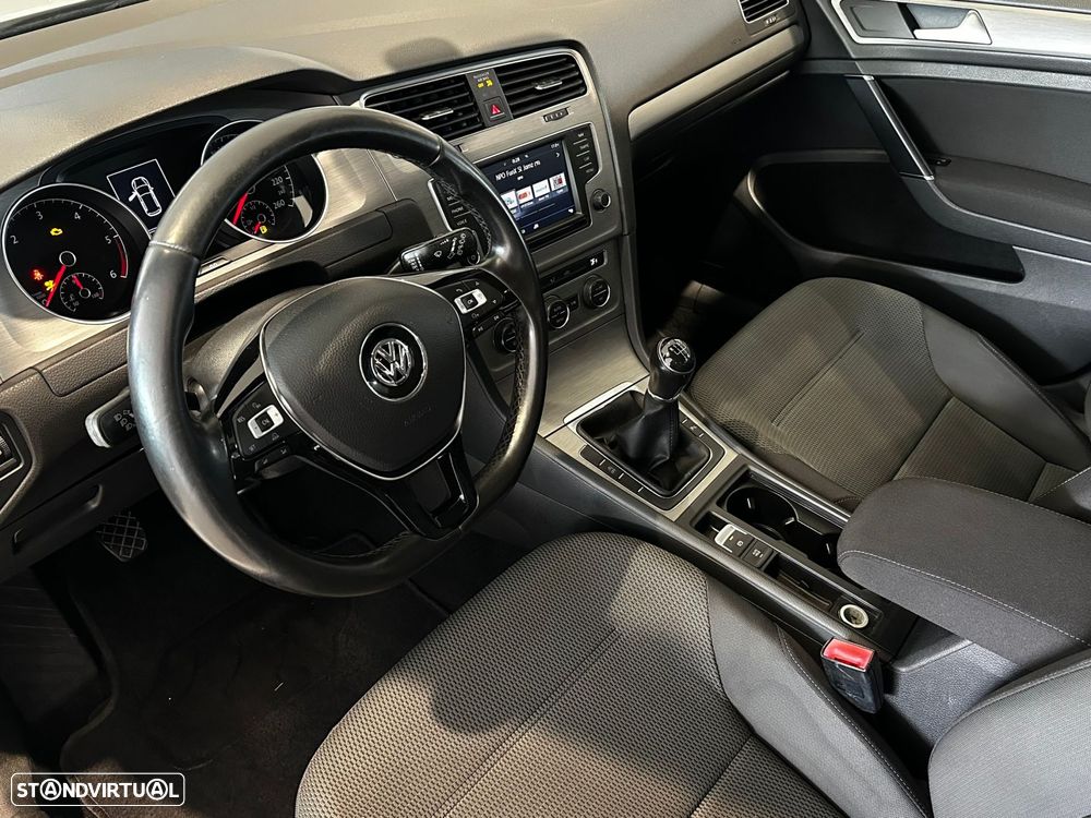 VW Golf 1.6 TDi Trendline - 18