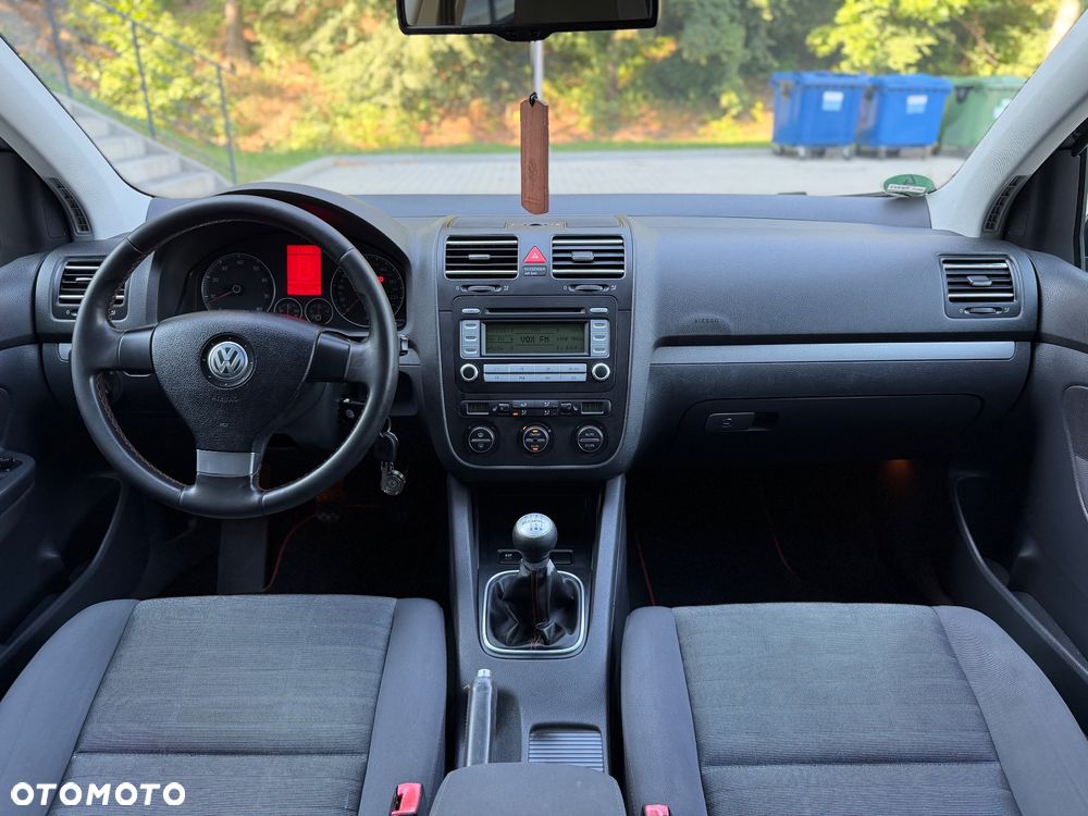 Volkswagen Golf 1.6 FSI Goal - 5