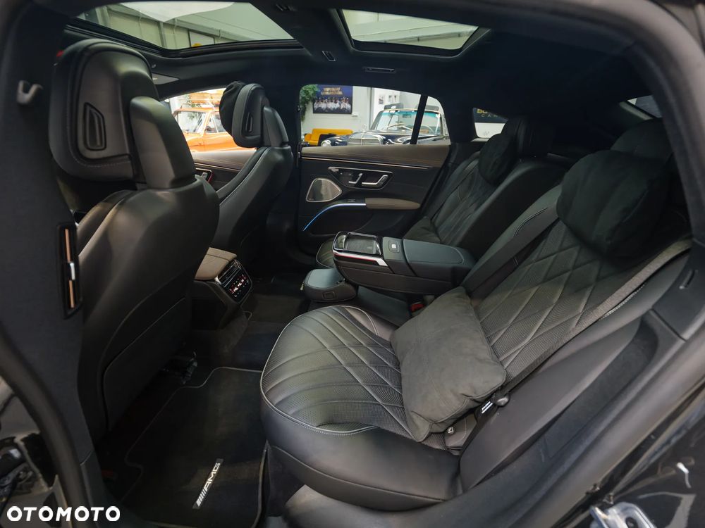 Mercedes-Benz EQS 580 107.8kWh 4-Matic AMG Line - 16