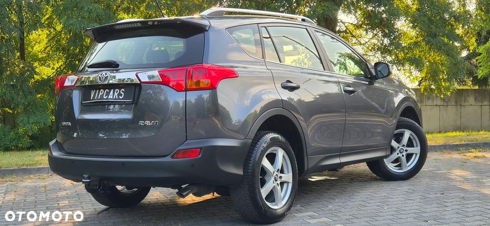 Toyota RAV4 2.0 D-4D Premium - 9