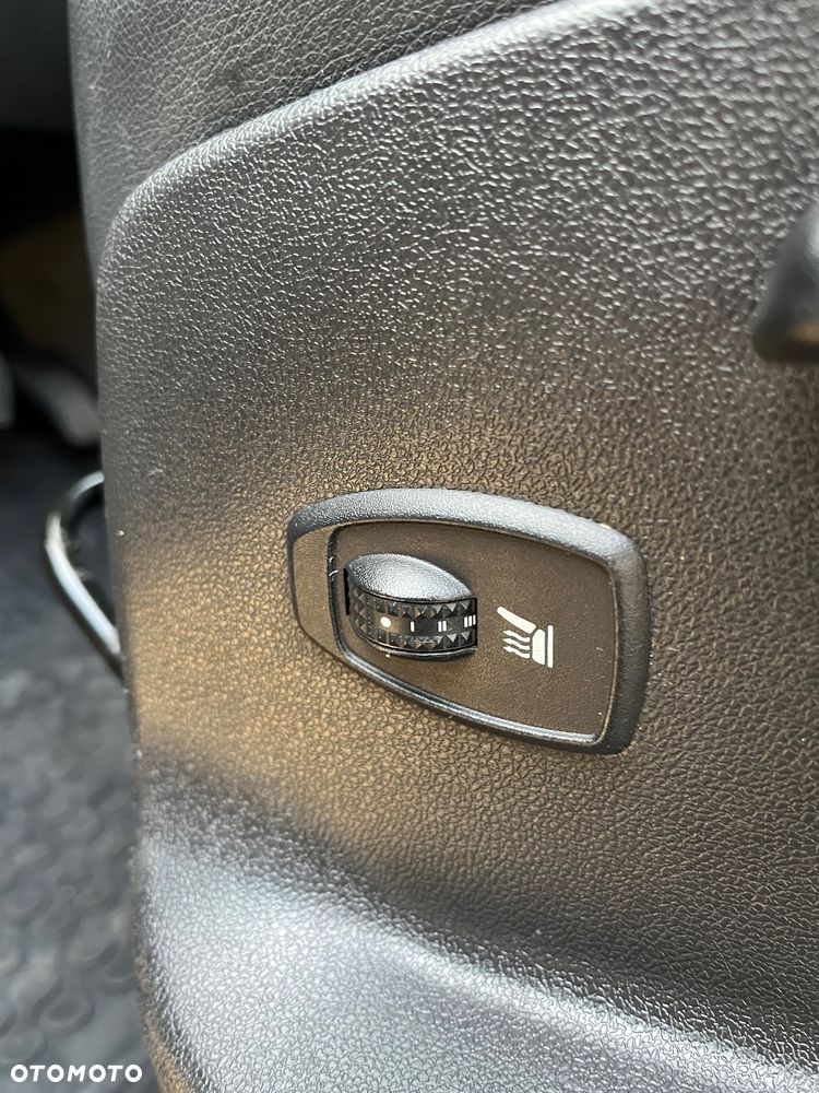 Renault Scenic 1.9 dCi Bose Edition - 11