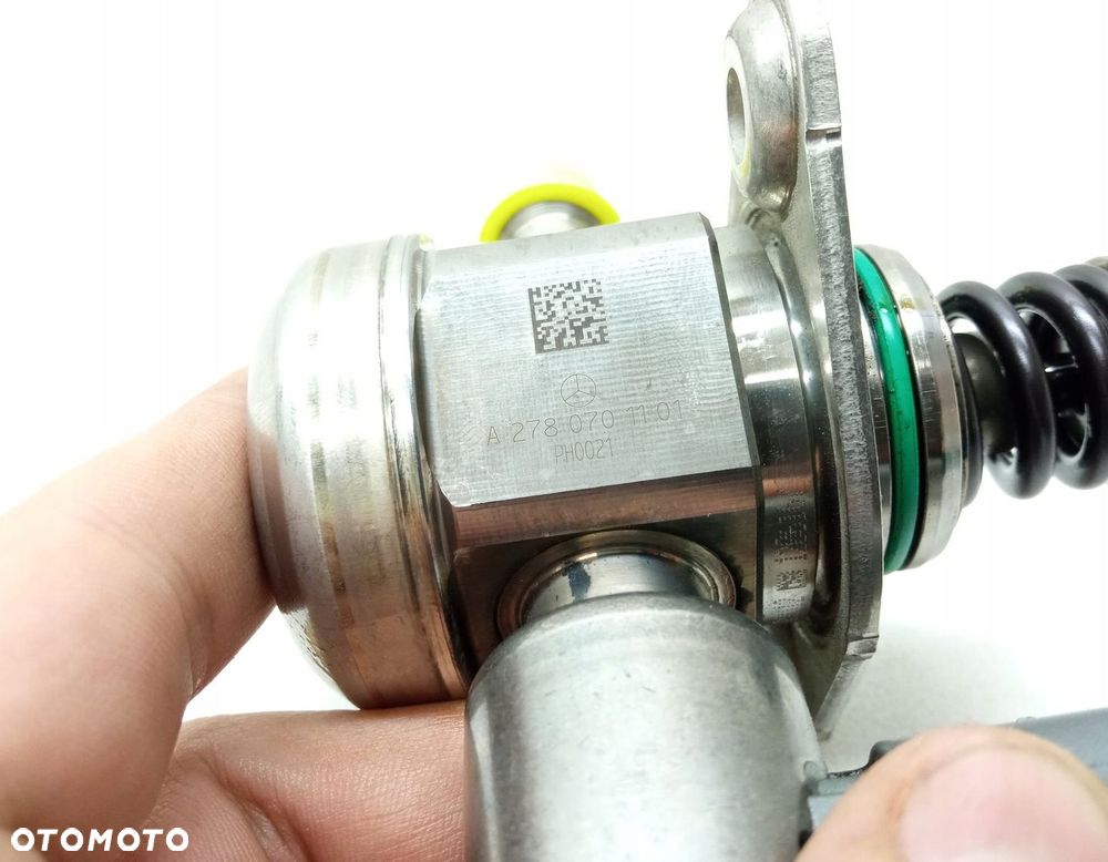 POMPA PALIWA MERCEDES GL X166 4.7 V8 A2780701101 0261520220 - 3