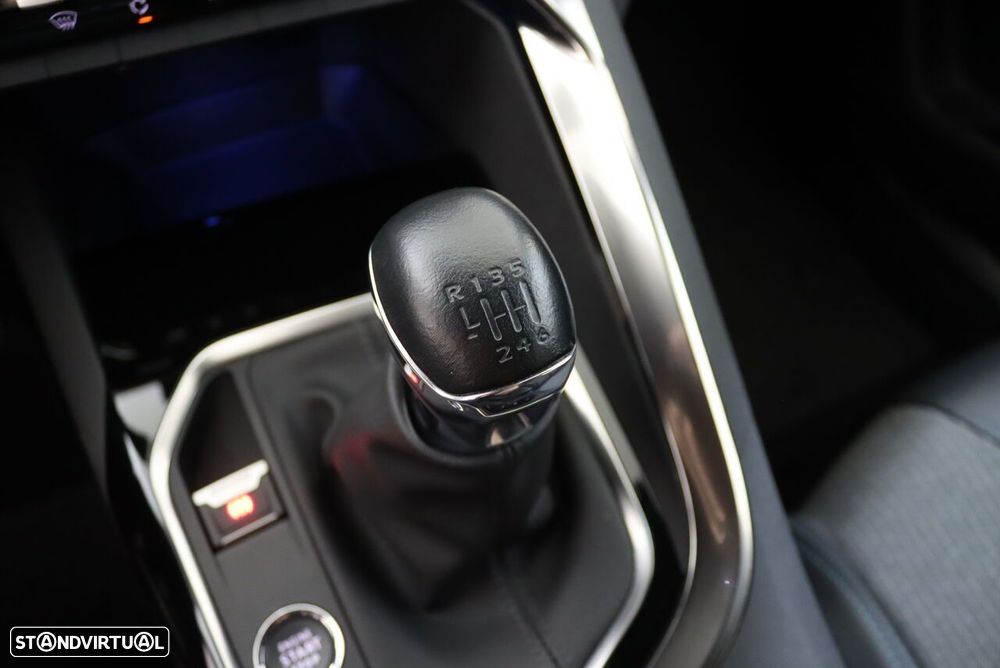 Peugeot 3008 1.2 PureTech Allure - 31