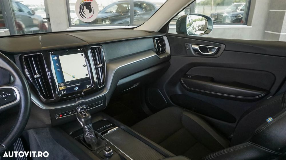 Volvo XC 60 D4 AWD Momentum - 9