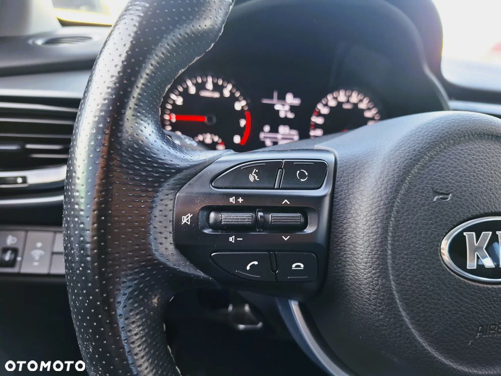 Kia Stonic 1.0 T-GDI L - 14