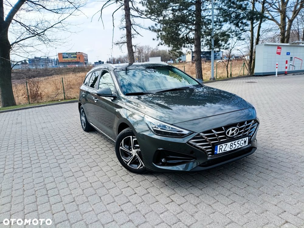Hyundai i30 1.6 CRDI 48V-Hybrid DCT Prime - 1