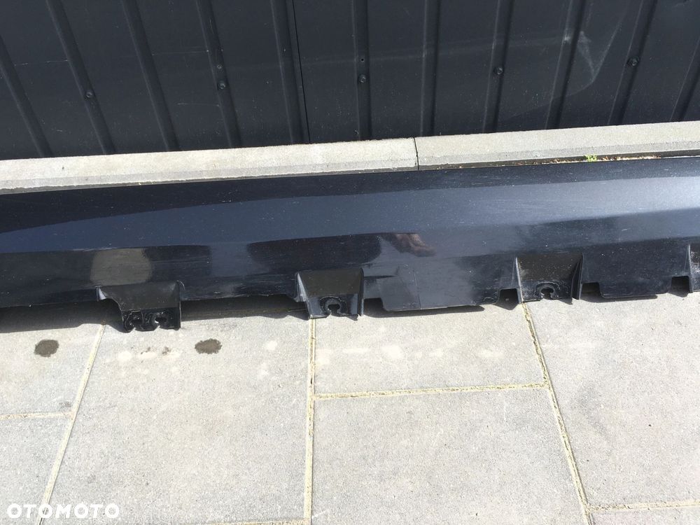 PRAWA LISTWA PROGOWA BMW X5 G05 475 - 8