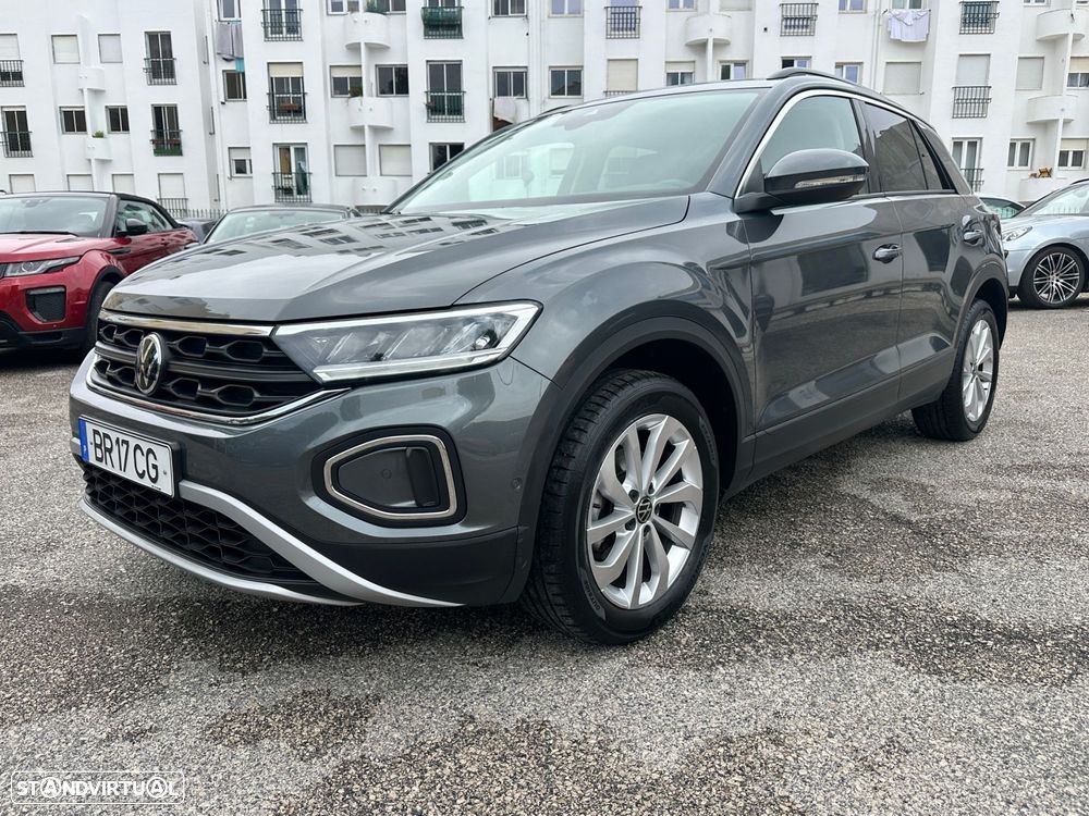 VW T-Roc 1.0 TSI Urban - 2