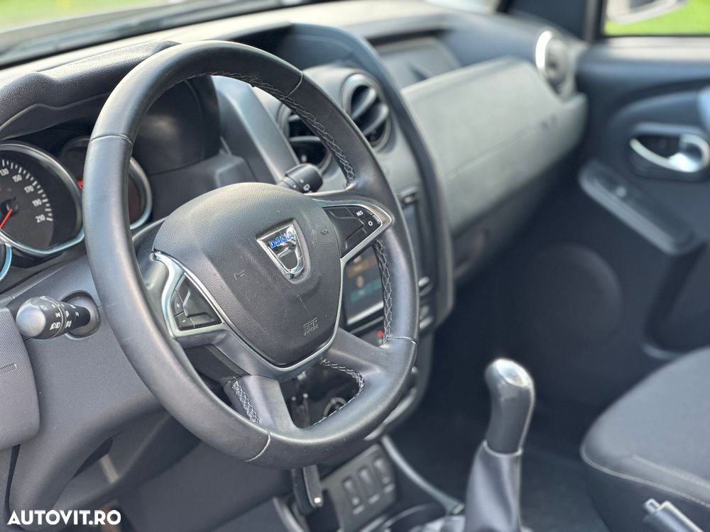 Dacia Duster 1.6 4x2 Laureate - 15