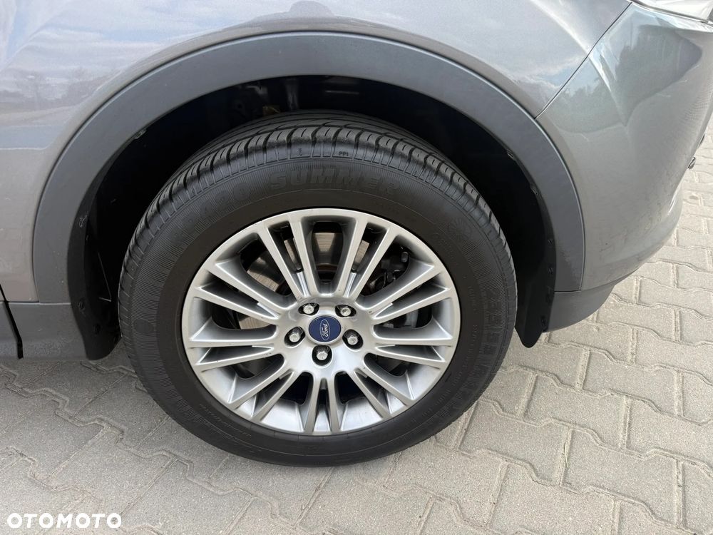 Ford Kuga 2.0 TDCi 4x4 Titanium - 34