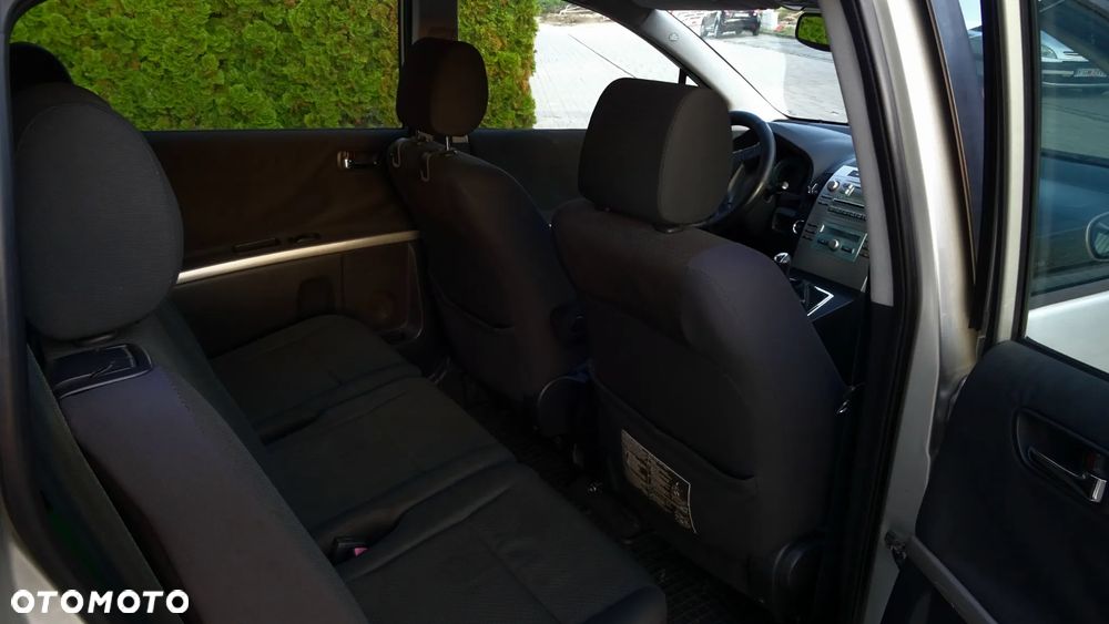 Toyota Corolla Verso 1.8 Sol 7os - 14