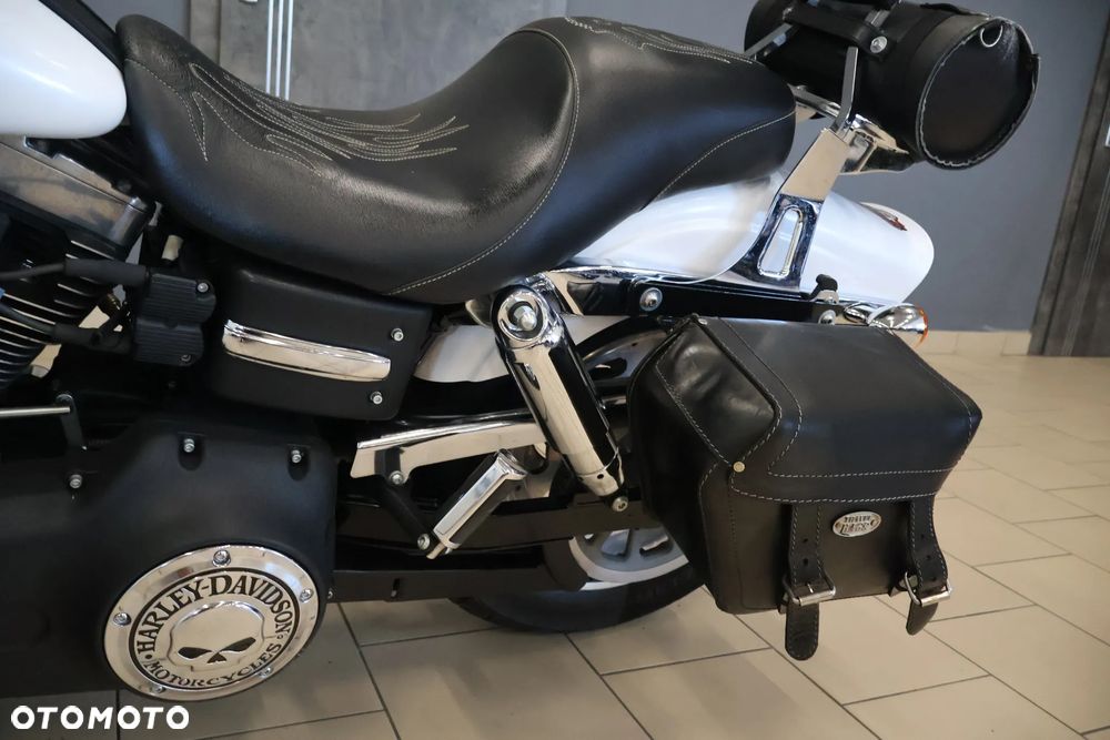 Harley-Davidson Dyna Fat Bob - 22