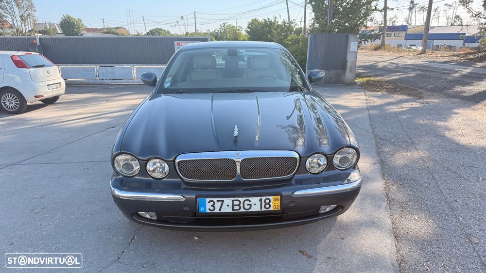 Jaguar XJ - 2