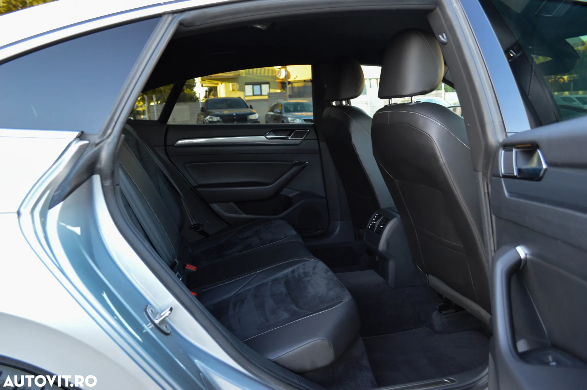 Volkswagen ARTEON 2.0 TDI DSG R-Line - 31