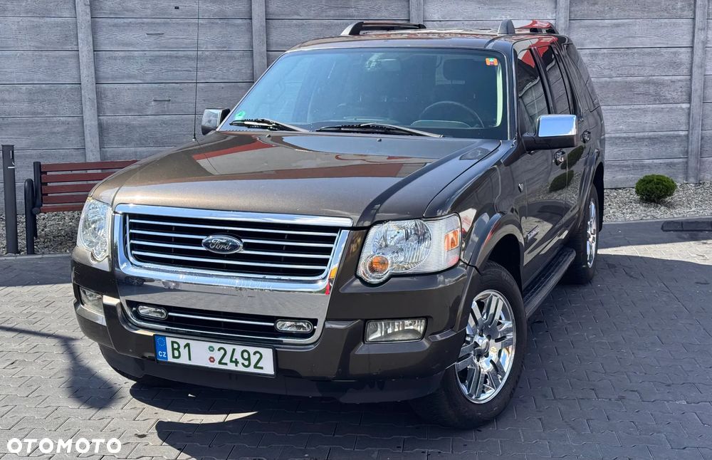 Ford Explorer 4.6 4WD - 2