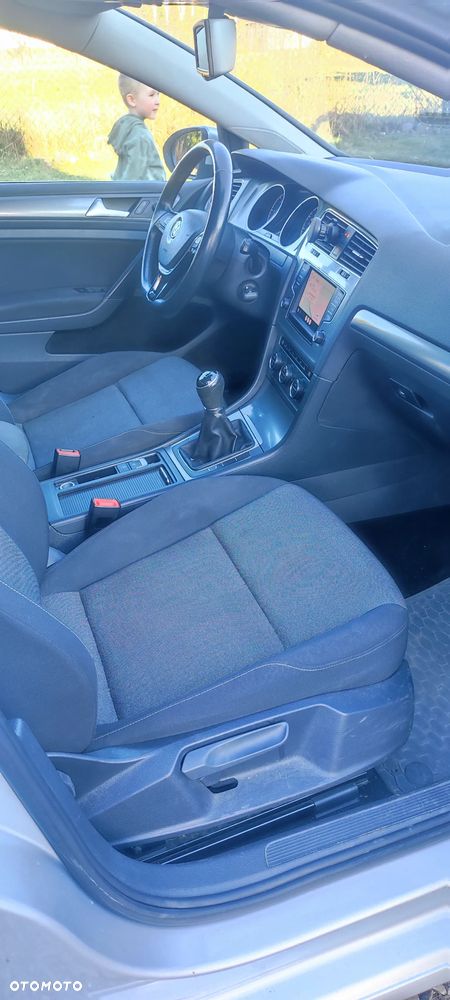 Volkswagen Golf 1.6 TDI Comfortline - 11