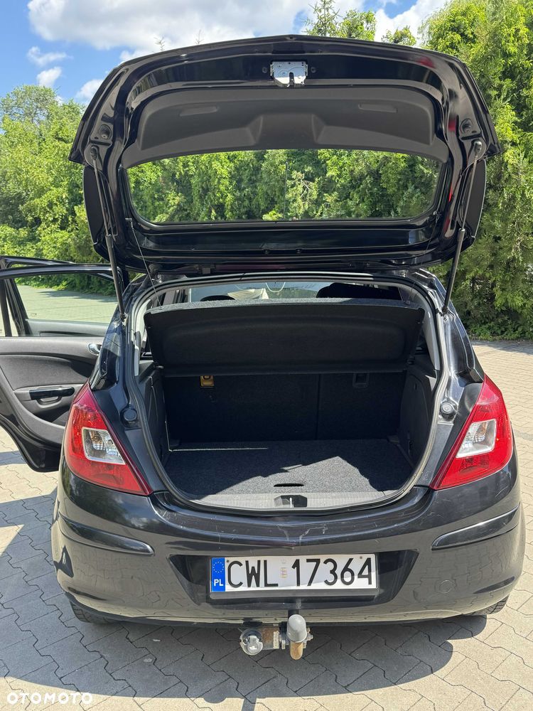 Opel Corsa - 8