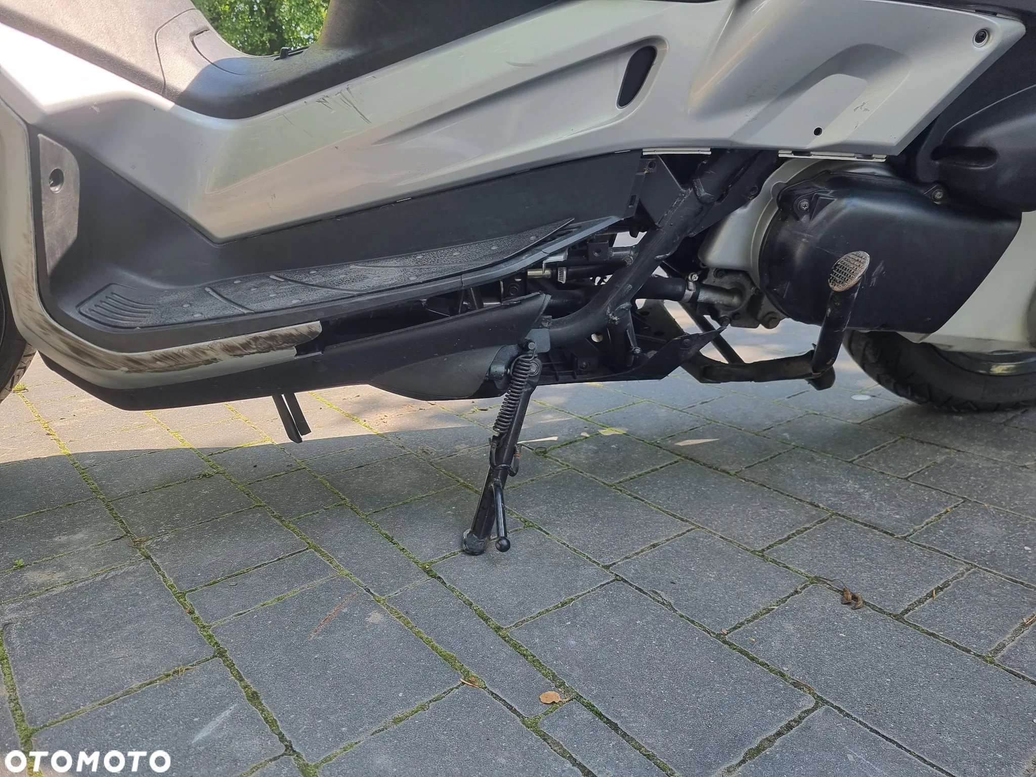 Yamaha X-max - 7