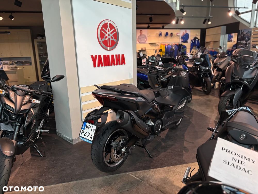 Yamaha Tmax - 4