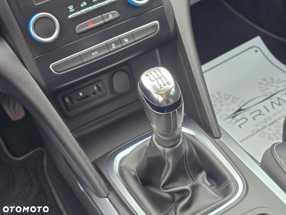 Renault Megane 1.2 Energy TCe Intens - 25