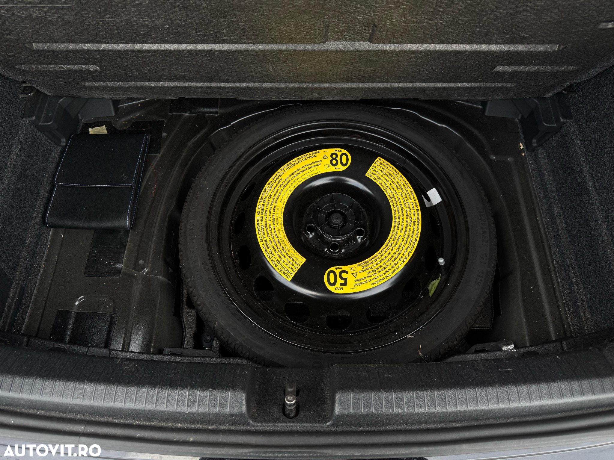 Volkswagen Polo 2.0 TSI OPF DSG GTI - 23