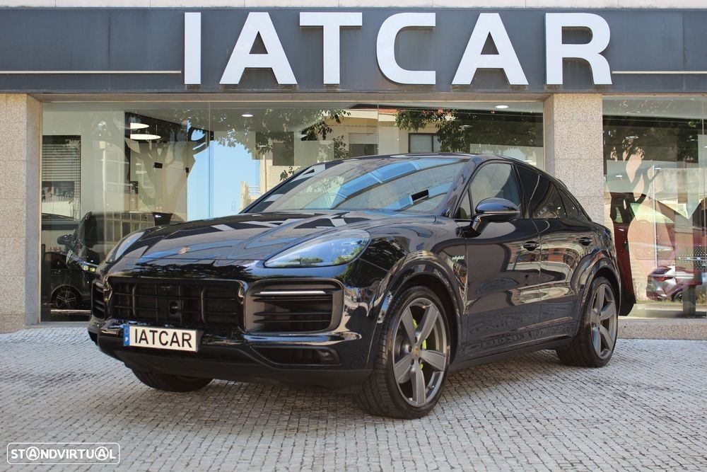 Porsche Cayenne Coupé E-Hybrid - 2