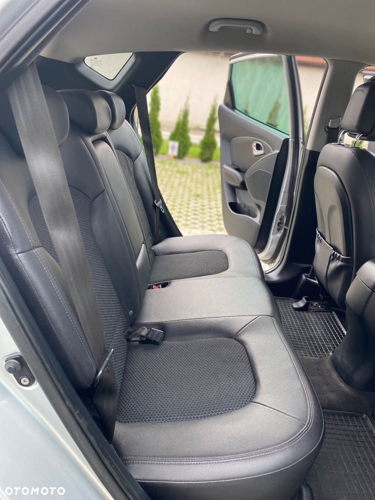 Hyundai ix35 2.0 4WD Premium - 12