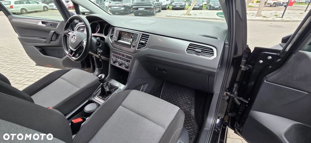 Volkswagen Golf Sportsvan 1.6 TDI BlueMotion Technology Trendline - 35