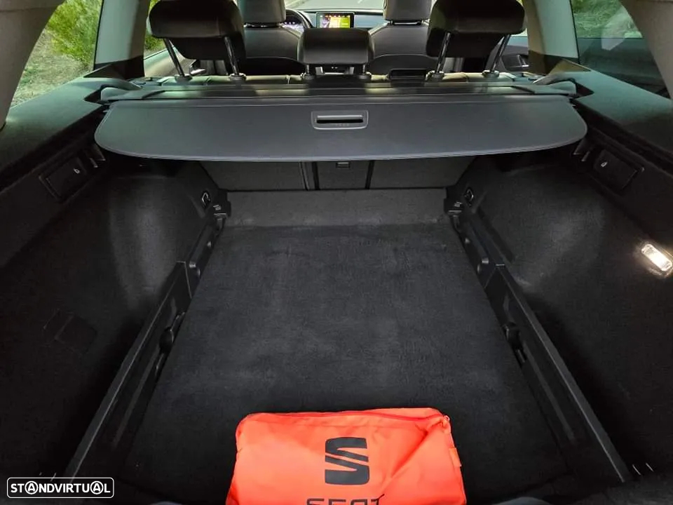 SEAT Leon ST 2.0 TDI FR DSG - 8