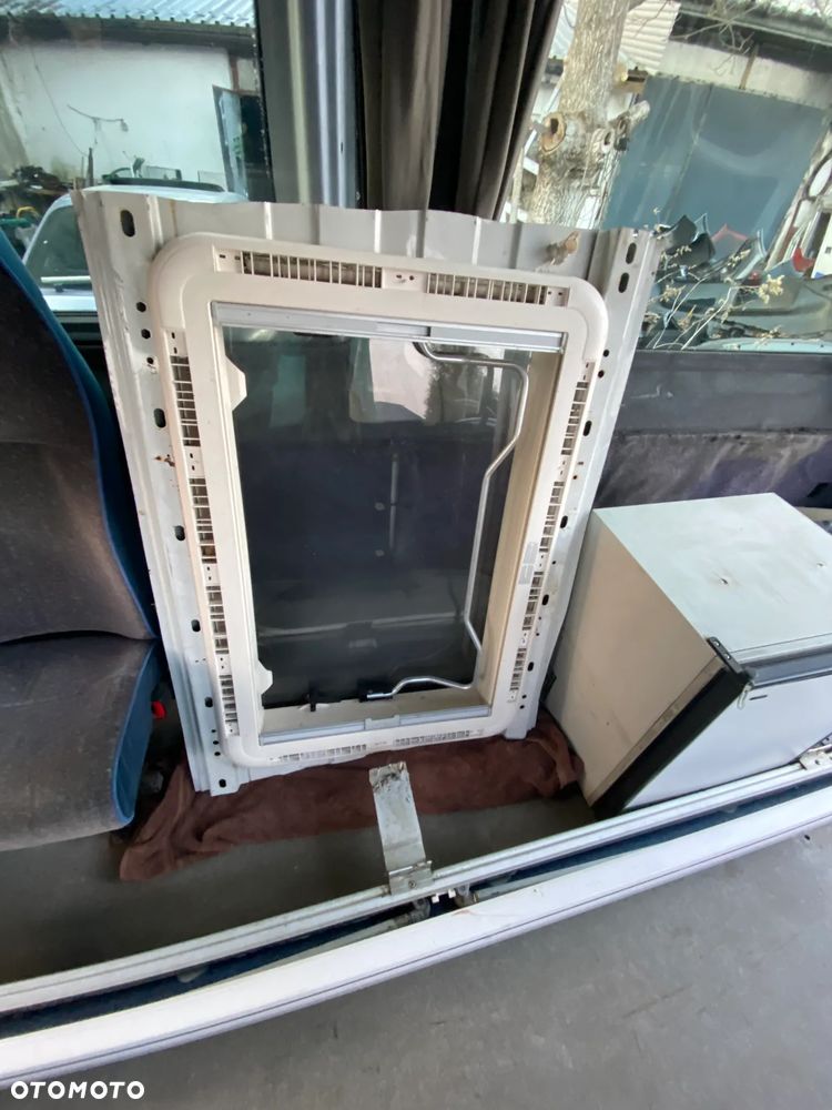 Mercedes-Benz SPRINTER - 24