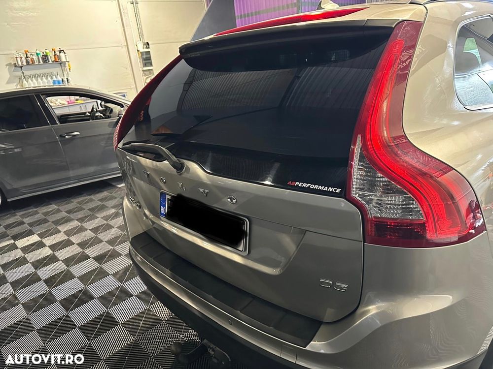 Volvo XC 60 - 6