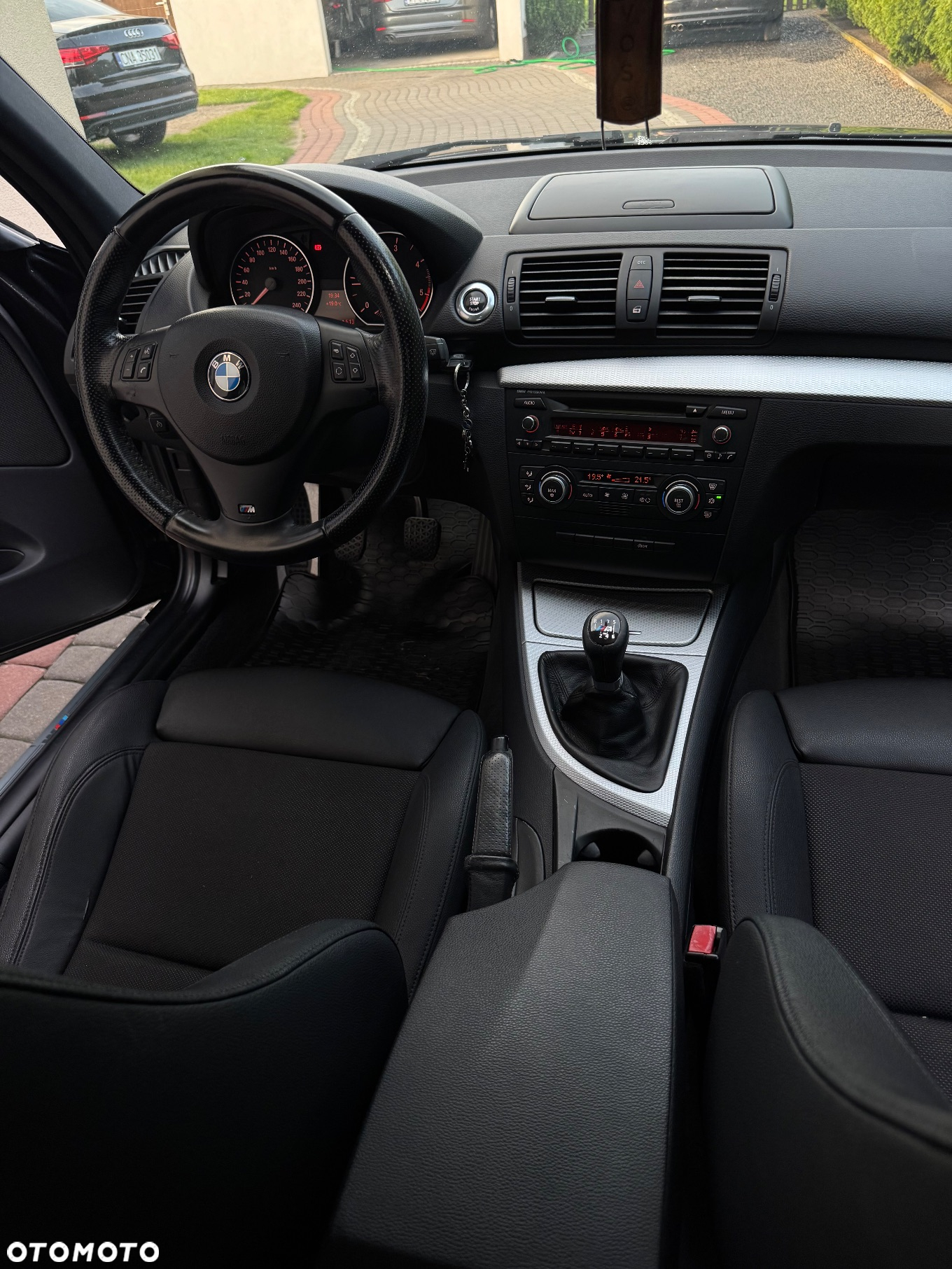 BMW Seria 1 118d - 19