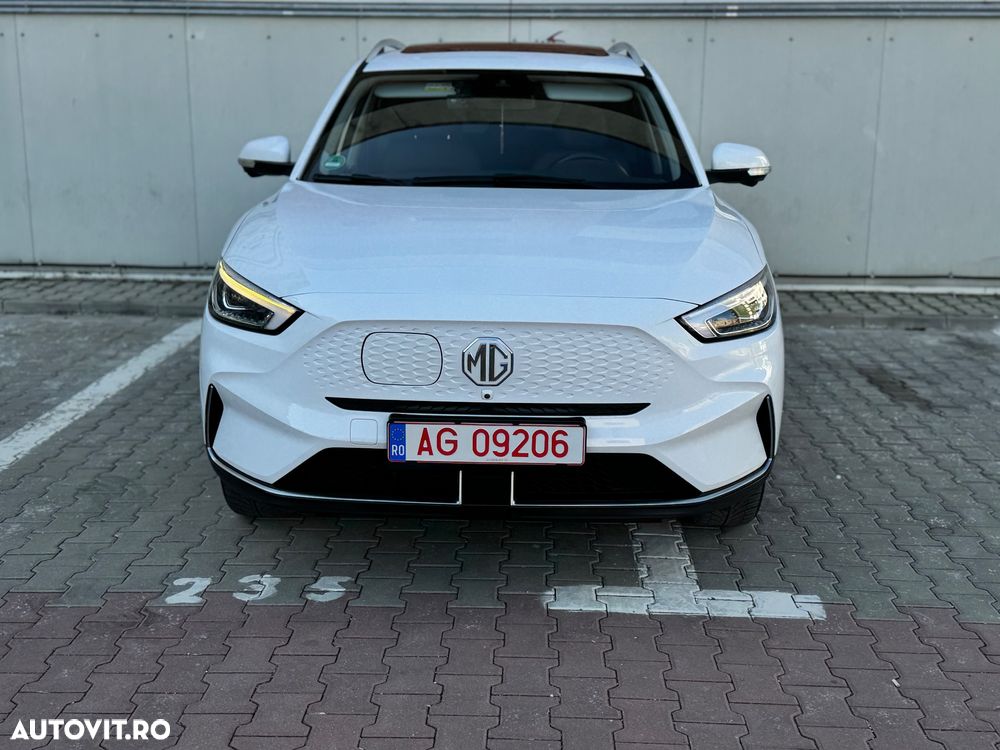 MG ZS EV Standard Luxury - 2