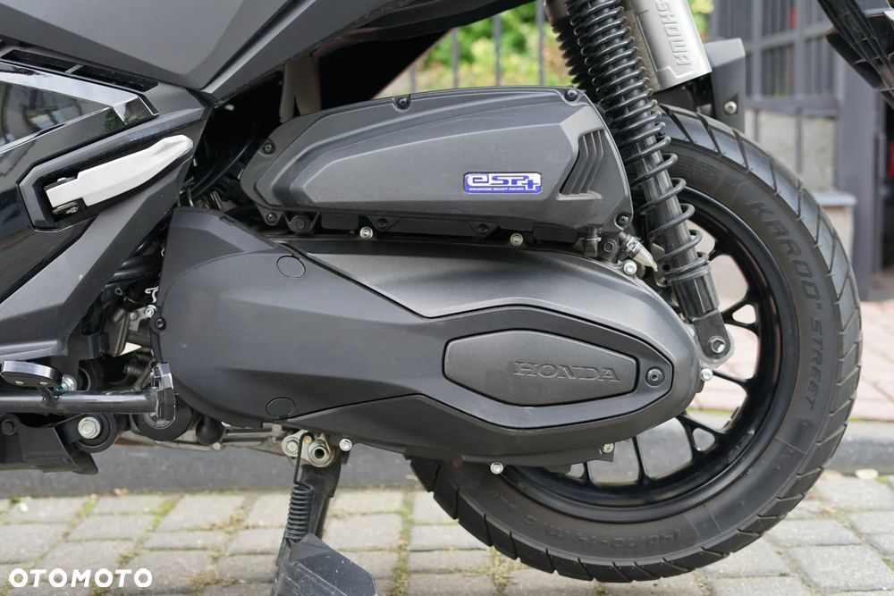 Honda ADV350 - 21