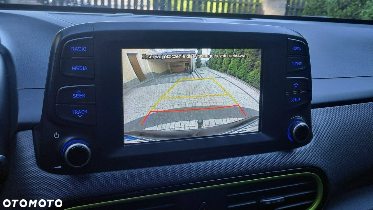 Hyundai Kona - 16