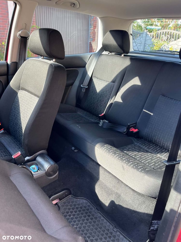 Volkswagen Golf - 19
