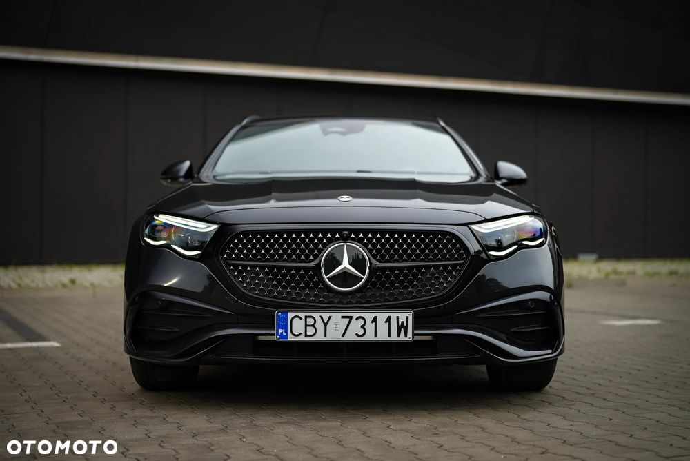 Mercedes-Benz Klasa E 200 9G-TRONIC Edition AMG Line - 26