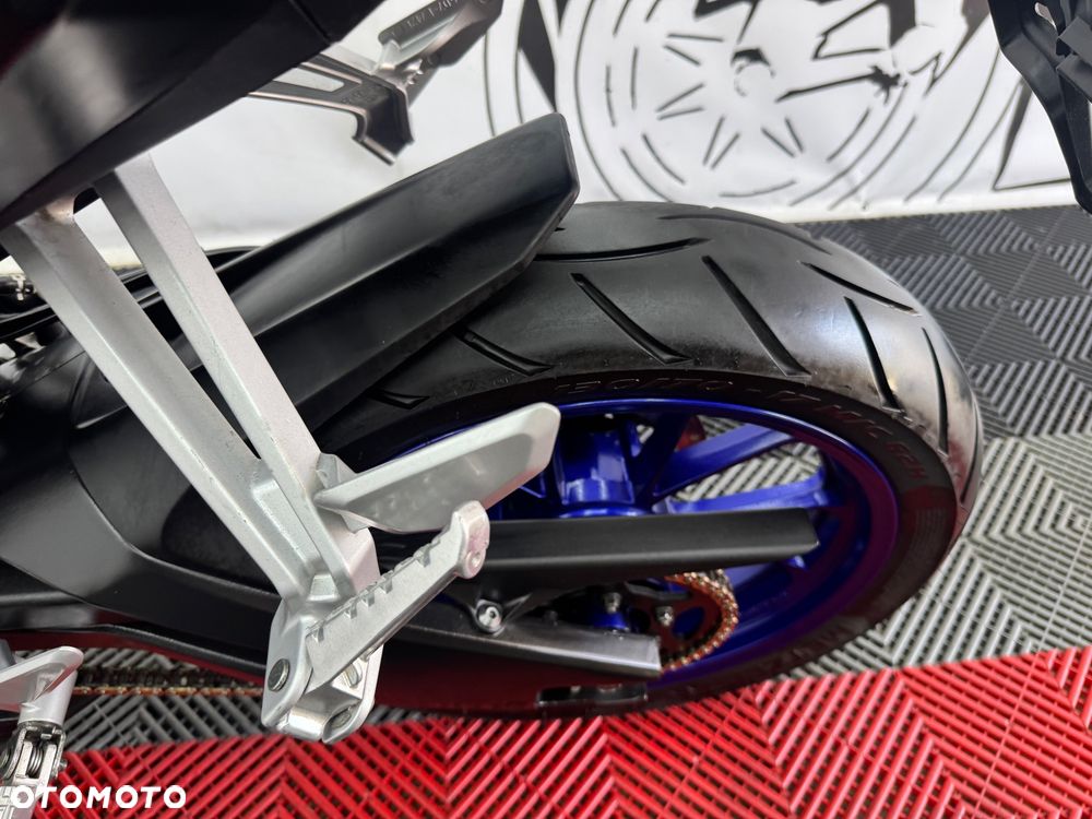Yamaha MT - 18