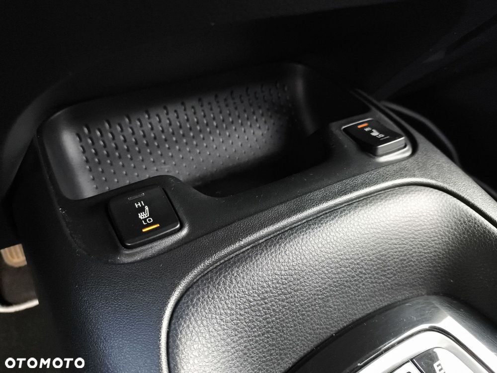 Toyota Corolla 2.0 Hybrid Comfort - 20
