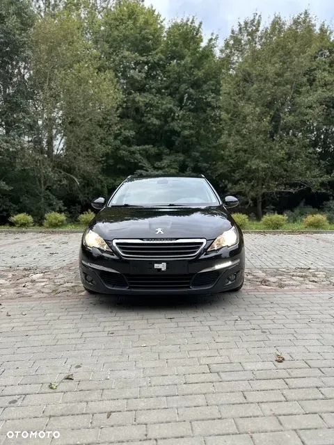 Peugeot 308 1.6 BlueHDi Allure S&S - 11