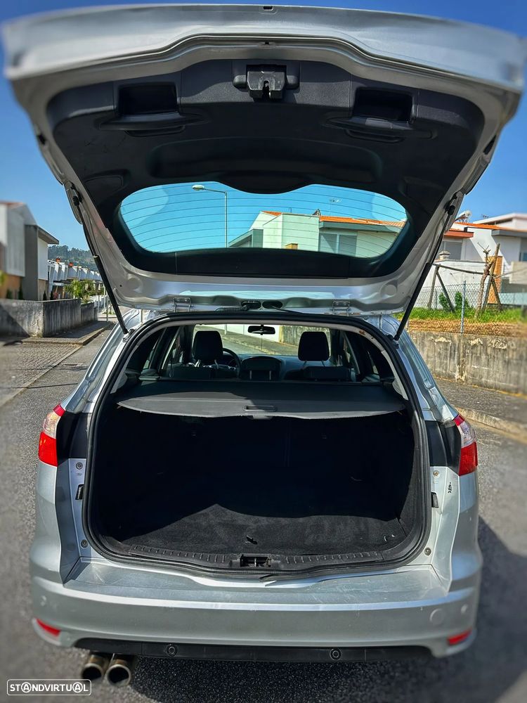 Ford Focus SW 1.6 TDCi DPF S&S Trend - 6