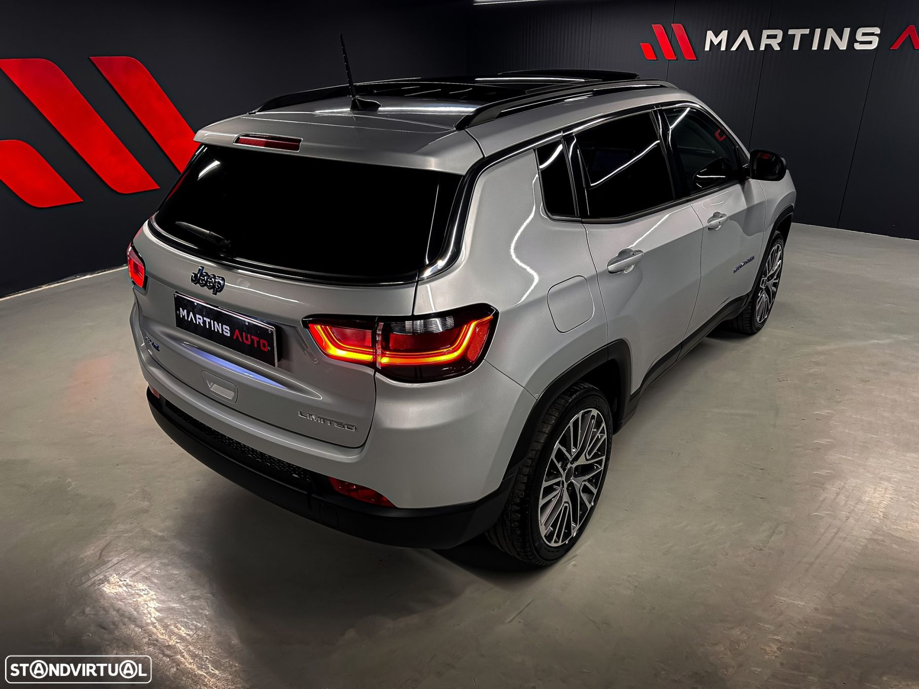 Jeep Compass - 8