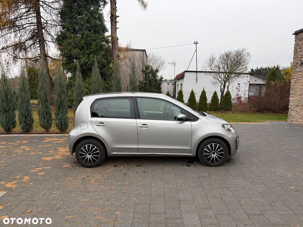 Volkswagen up! 1.0 move - 10