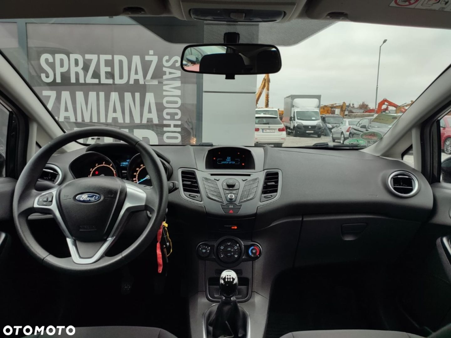Ford Fiesta - 10