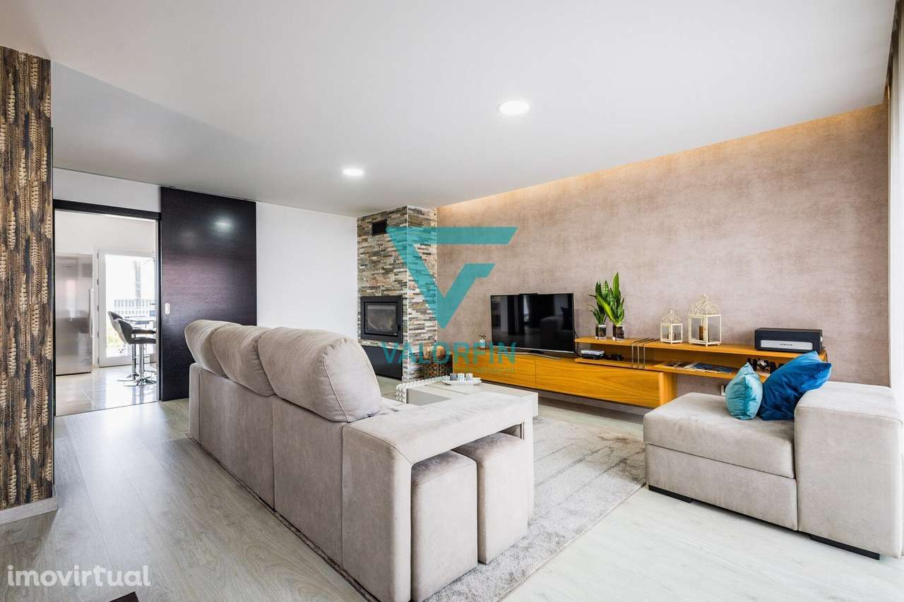 Moradia T4 c/ Logradouro e Garagem - Andrinos / Leiria - Grande imagem: 5/47