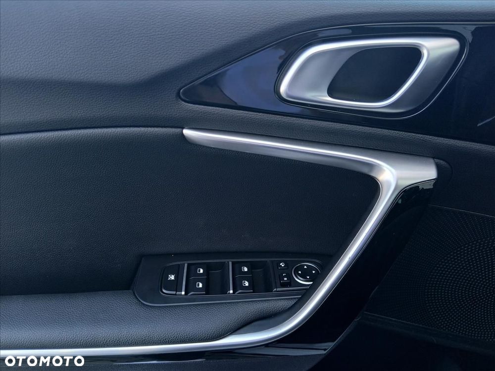 Kia ProCeed 1.5 T-GDI GT Line DCT - 17